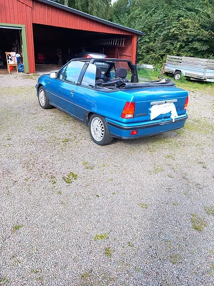 Opel Kadett 1992 photo 4