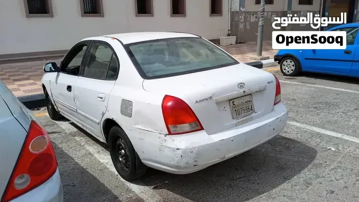 Hyundai Avante 2002 photo 3