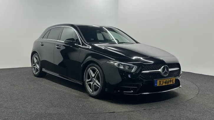 Mercedes-Benz A-Class 2018 photo 3