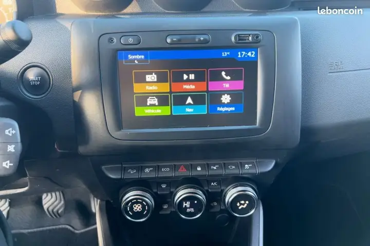 Dacia Duster 2021 photo 4