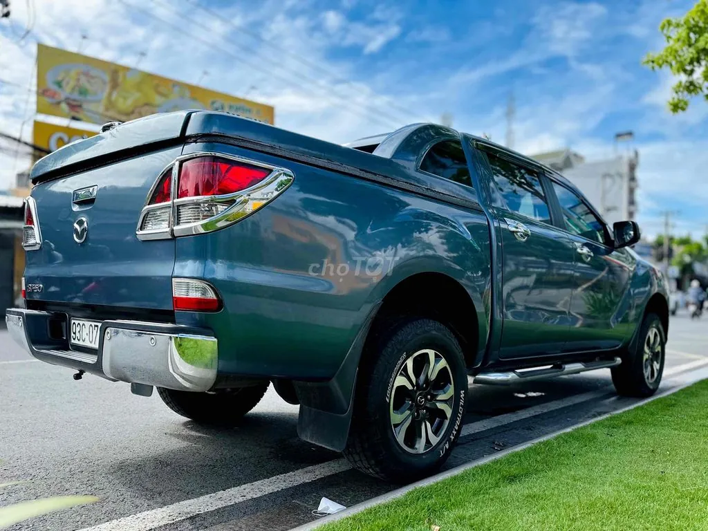 Mazda Bt-50 2016 photo 3