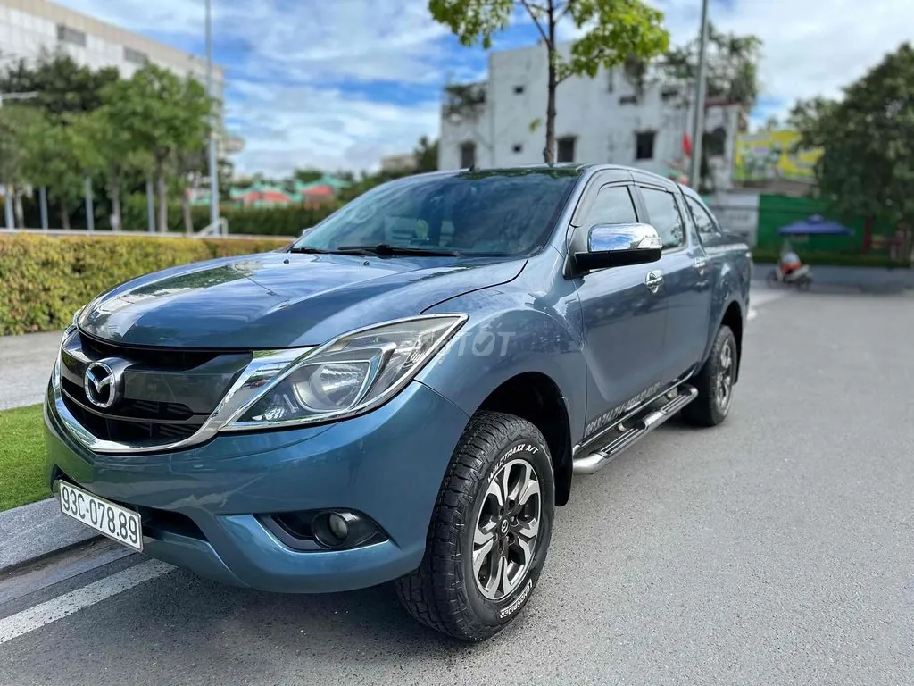 Mazda Bt-50 2016 photo 2
