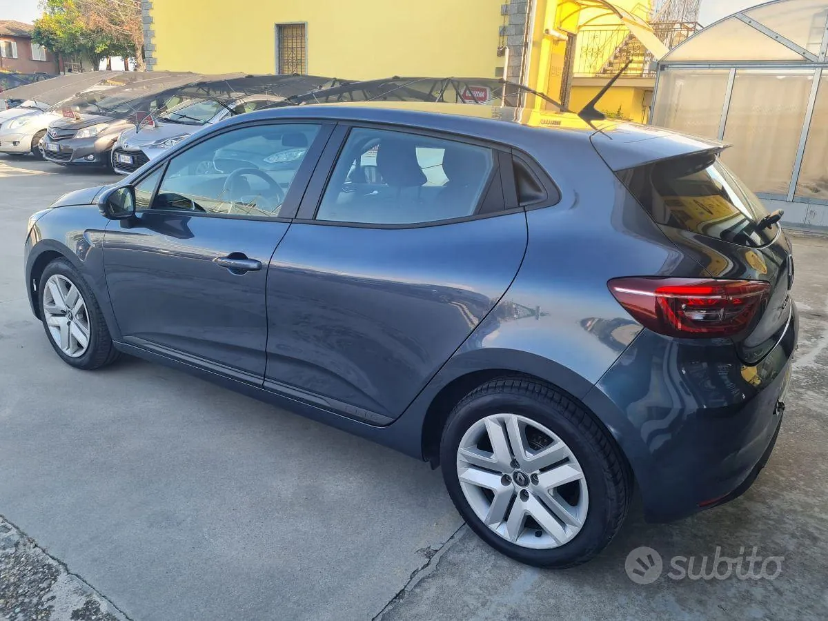 Renault Clio 2022 photo 4