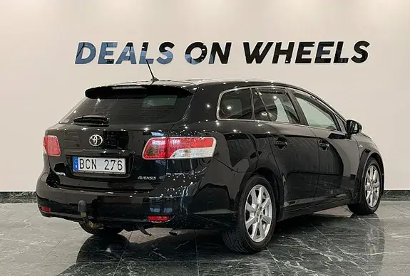 Toyota Avensis 2010 photo 5