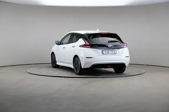 Nissan Leaf 2022 photo 2