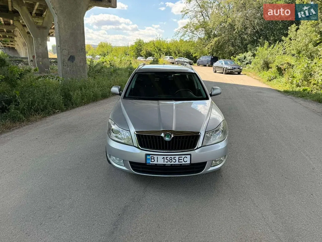 Skoda Octavia 2009 photo 2