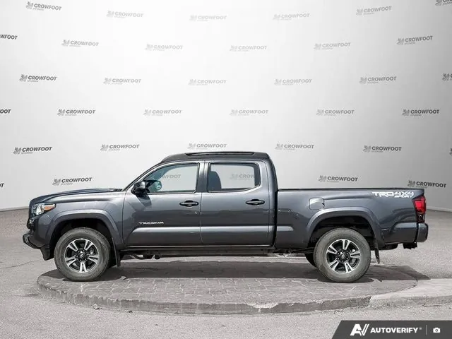 Toyota Tacoma 2018 photo 2