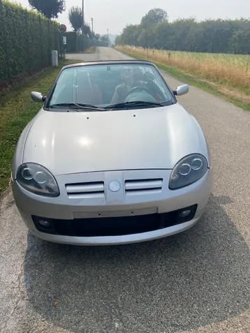 MG F