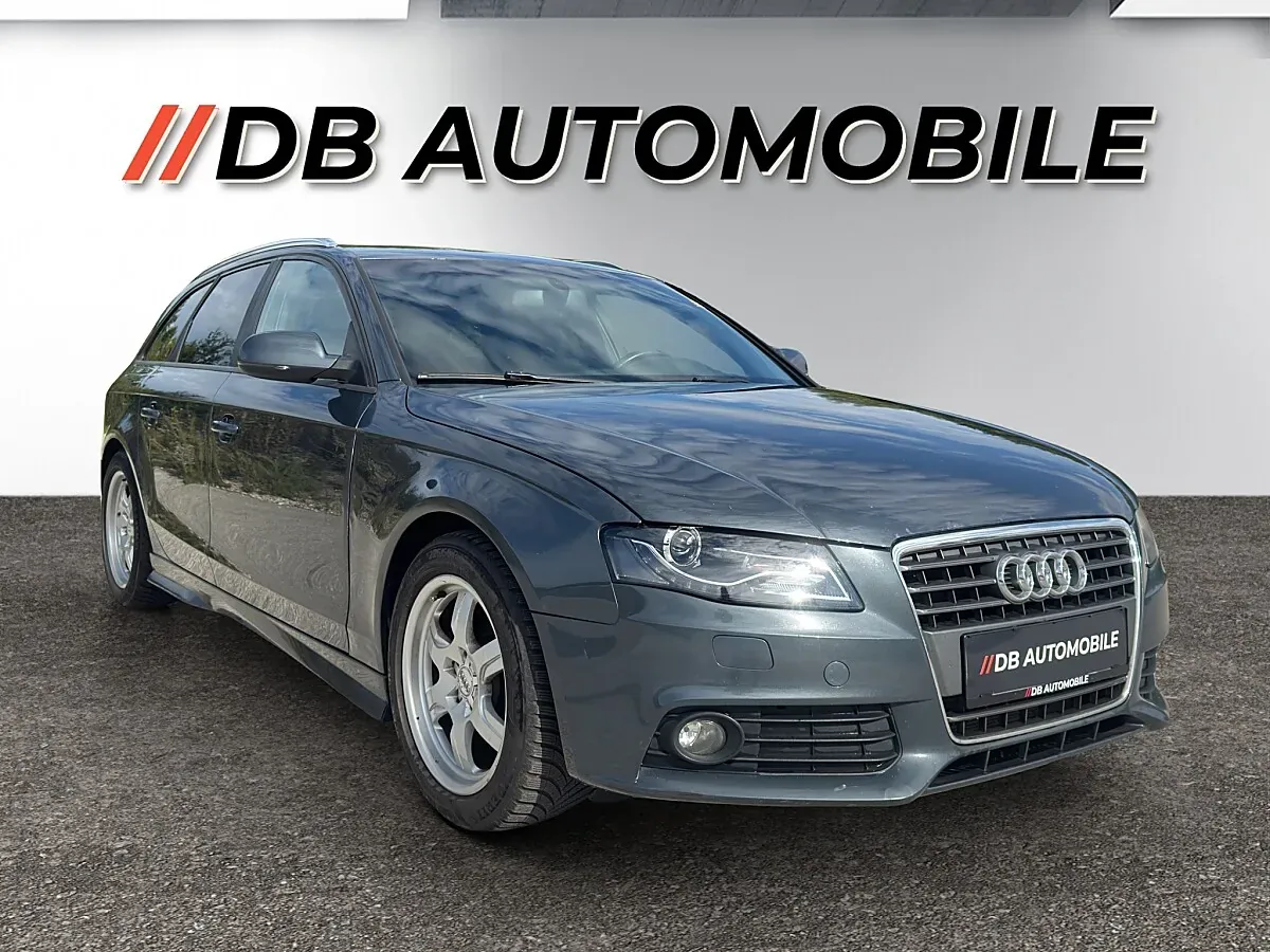 Audi A4 2011 photo 3