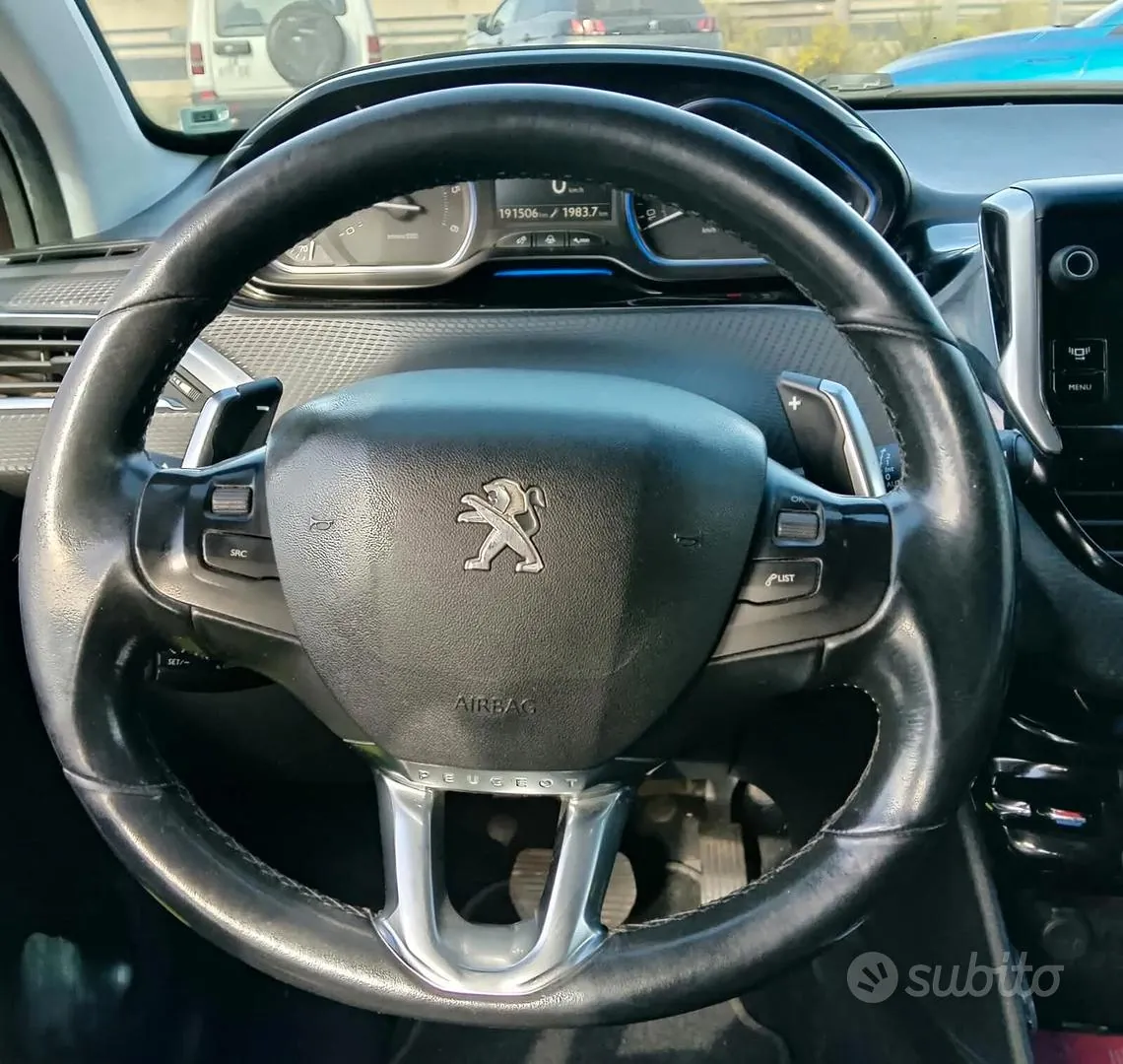Peugeot 2008 2014 photo 5