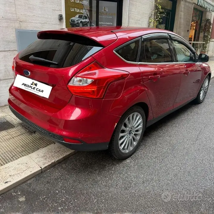 Ford Focus 2011 photo 4