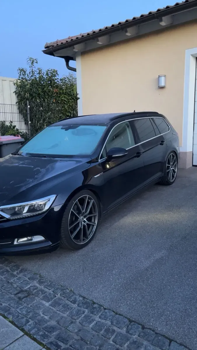 Volkswagen Passat 2015 photo 2