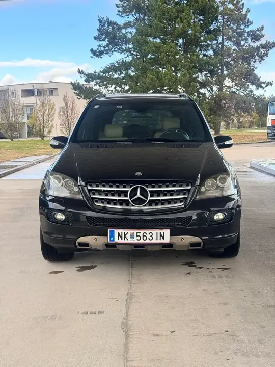 Mercedes-Benz M-Class 2007 photo 2