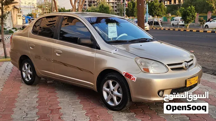 Toyota Echo 2005 photo 3