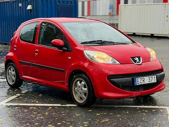 Peugeot 107 2007 photo 2