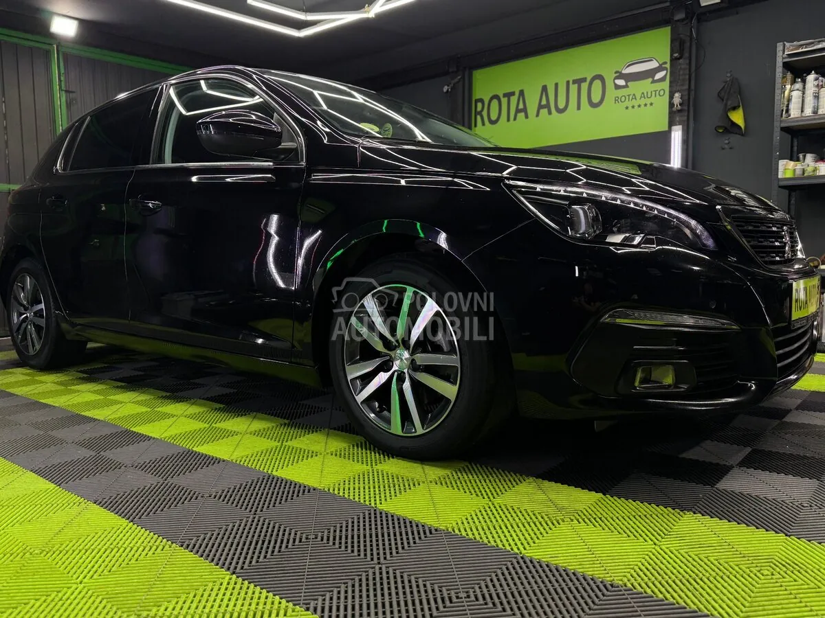 Peugeot 308 2020 photo 5
