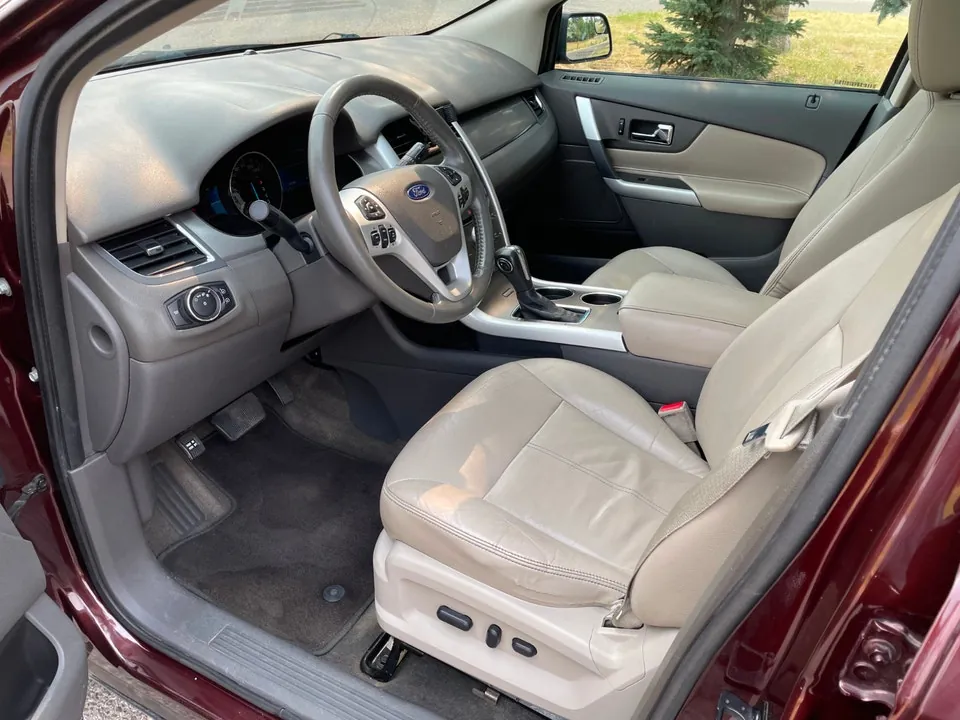 Ford Edge 2012 photo 5