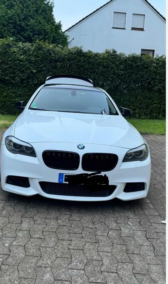 BMW 525