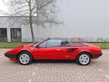 Ferrari Mondial 1985 photo 3