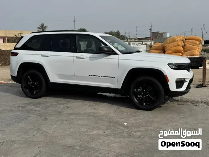 Jeep Grand Cherokee 2024 photo 5