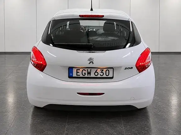 Peugeot 208 2014 photo 4