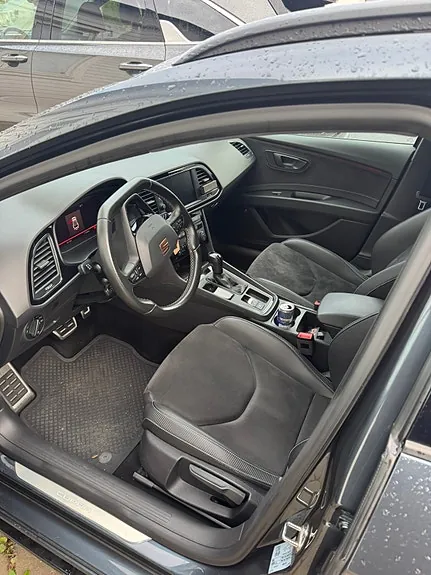 Seat Leon 2019 photo 2