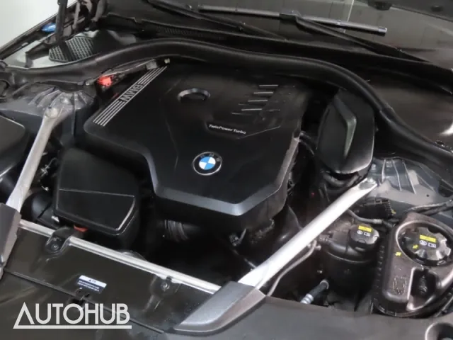 BMW 5 Series 2022 photo 5