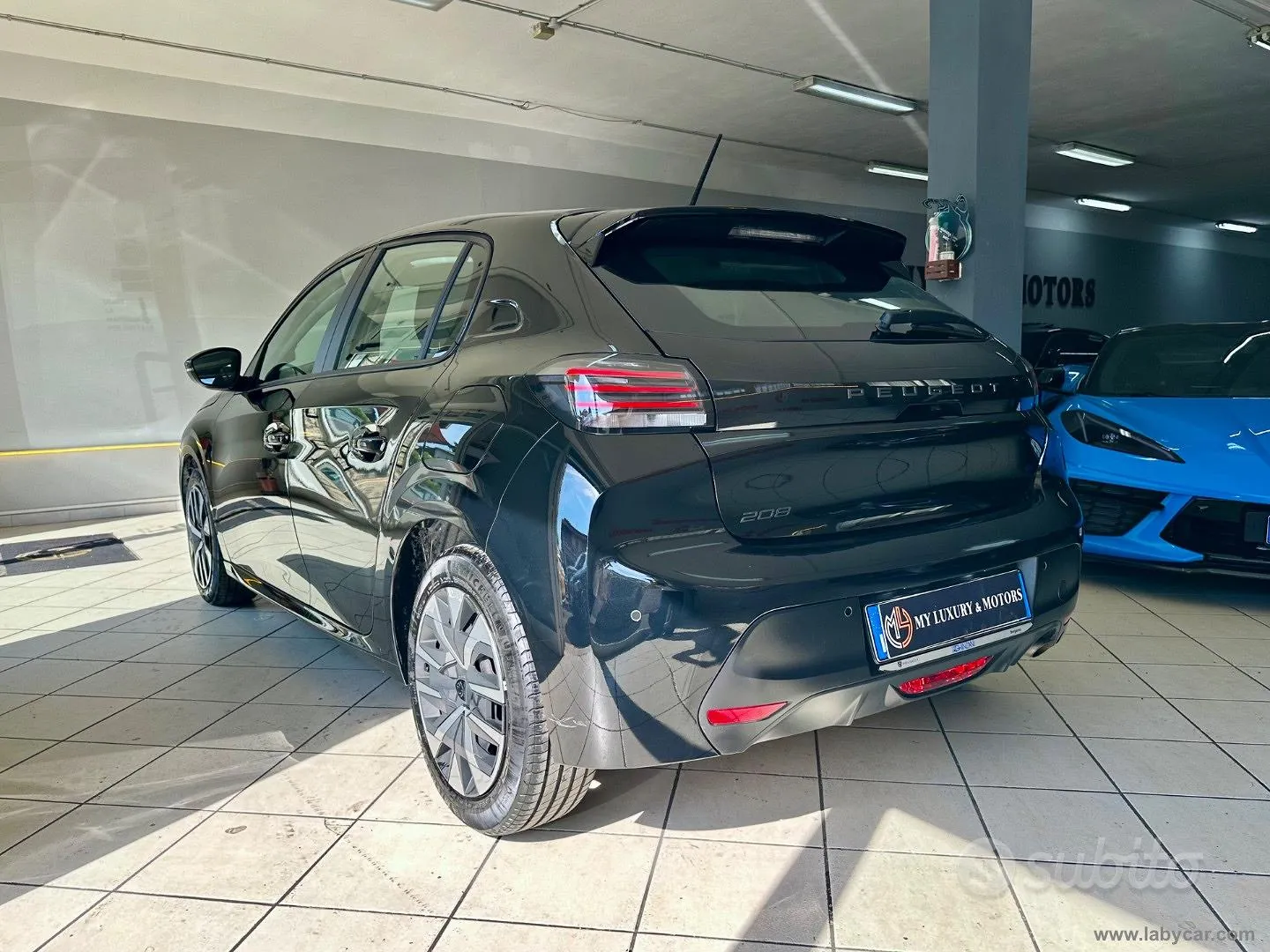 Peugeot 208 2023 photo 4