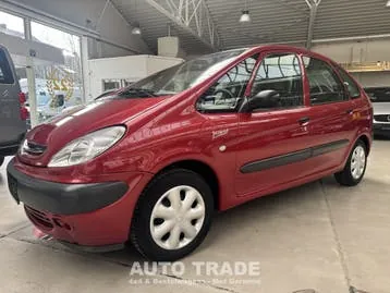 Citroen Xsara Picasso 2001 photo 2