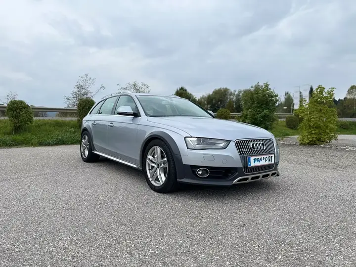 Audi A4 Allroad 2015 photo 2