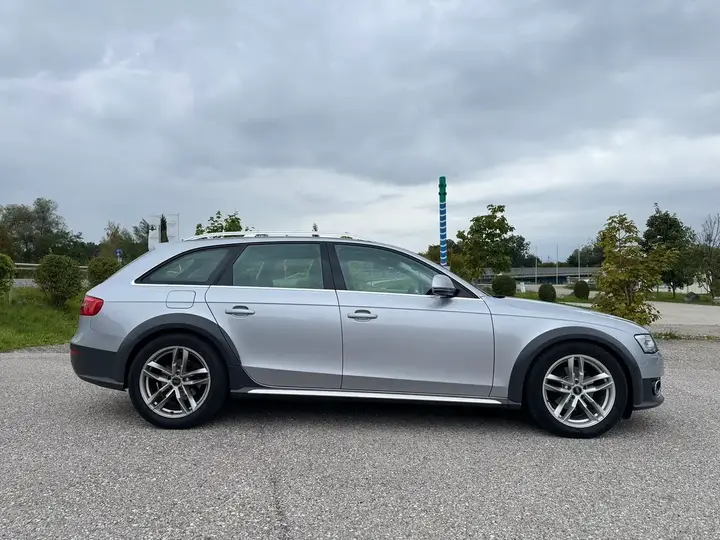Audi A4 Allroad 2015 photo 3