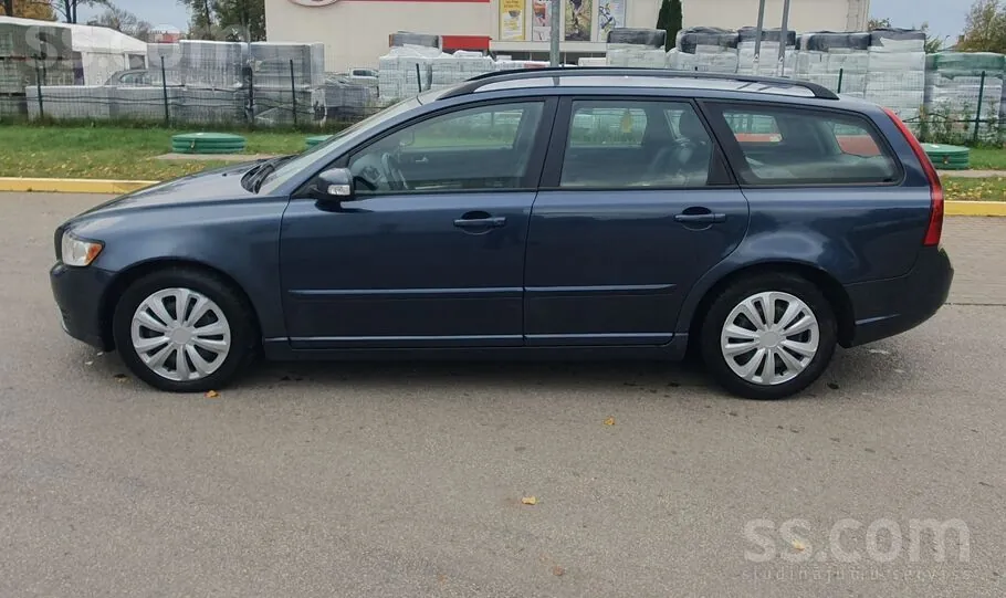 Volvo V50 2008 photo 4