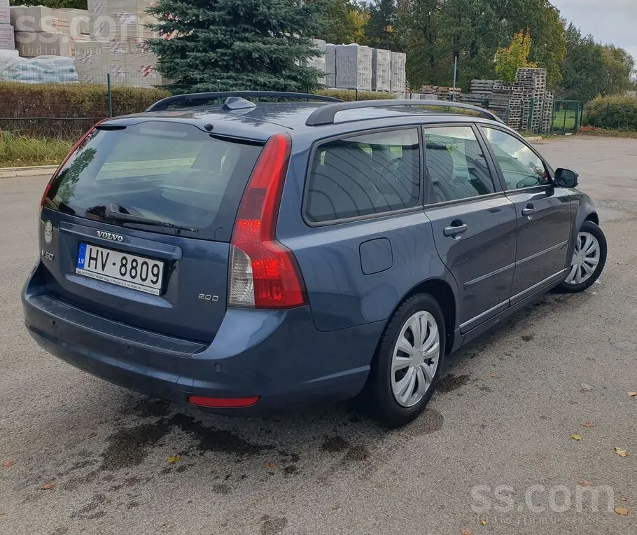 Volvo V50 2008 photo 3