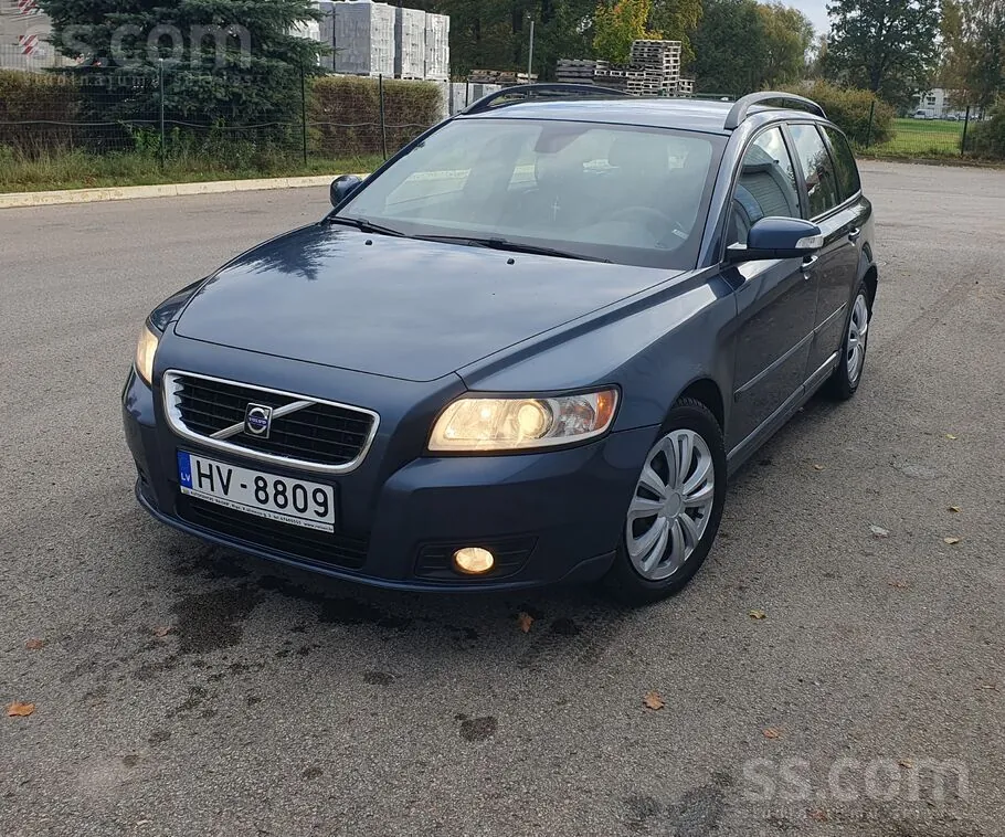 Volvo V50