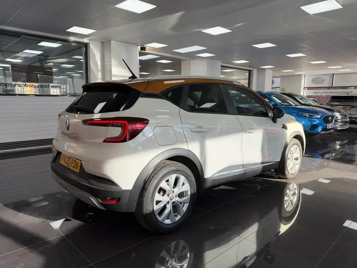 Renault Captur 2020 photo 2