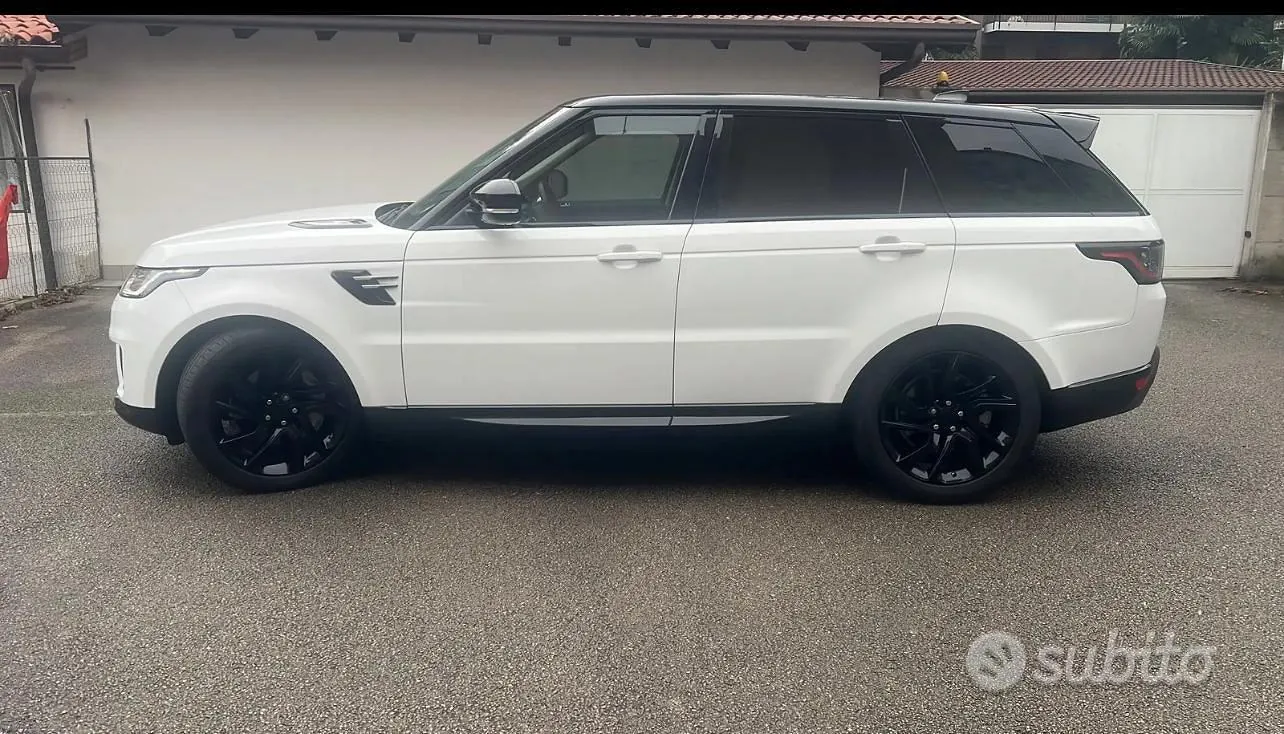 Land Rover Range Rover Sport 2021 photo 2