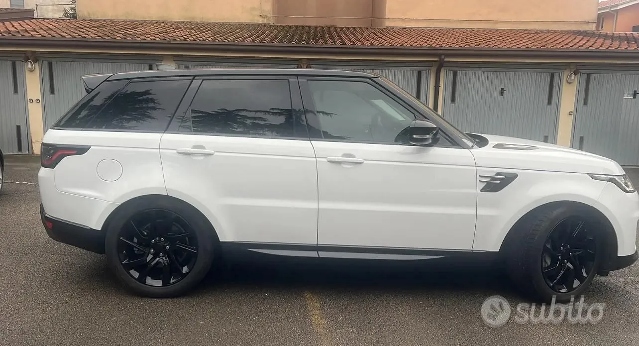 Land Rover Range Rover Sport 2021 photo 4