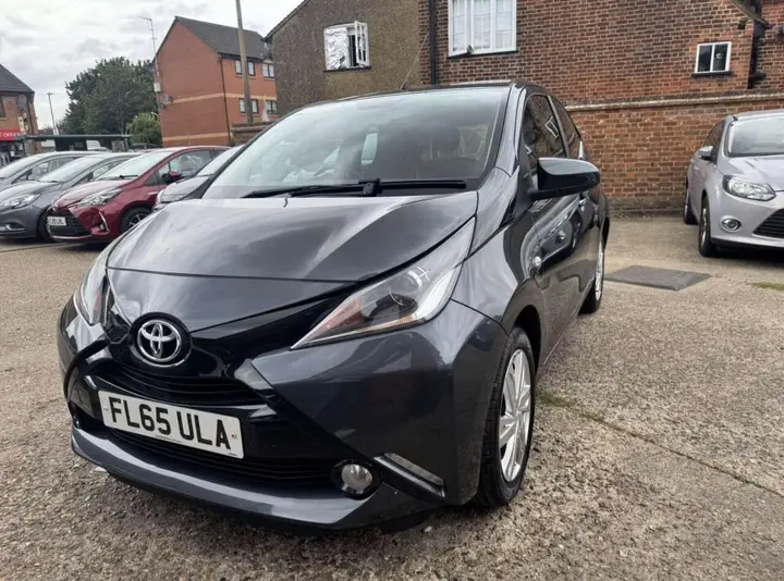 Toyota Aygo 2015 photo 5