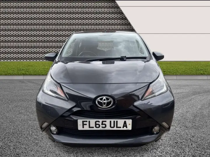 Toyota Aygo 2015 photo 2