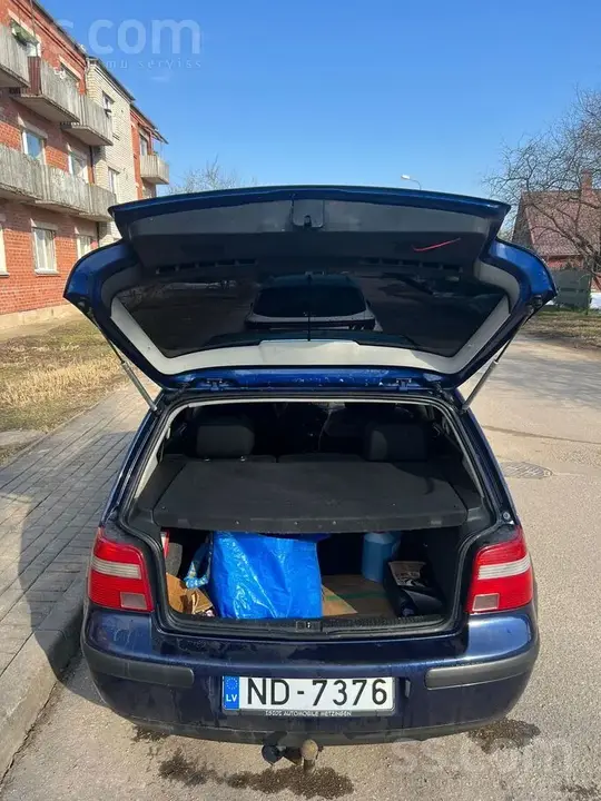 Volkswagen Golf 2003 photo 3