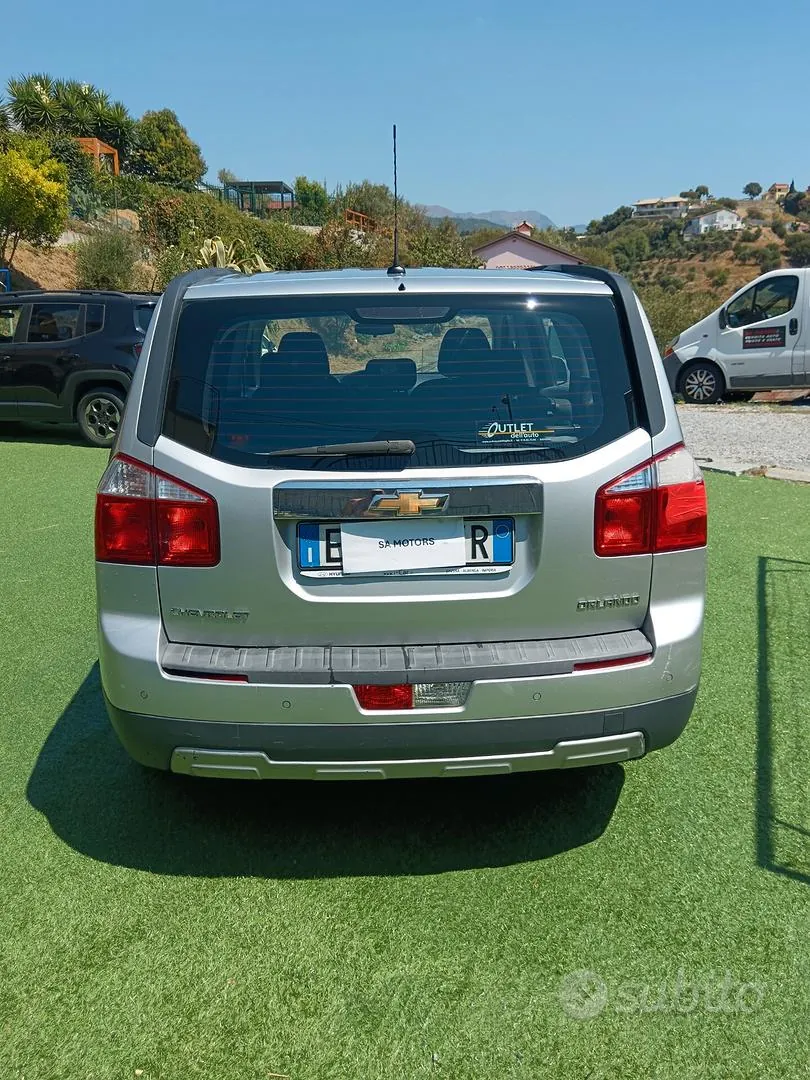 Chevrolet Orlando 2011 photo 3