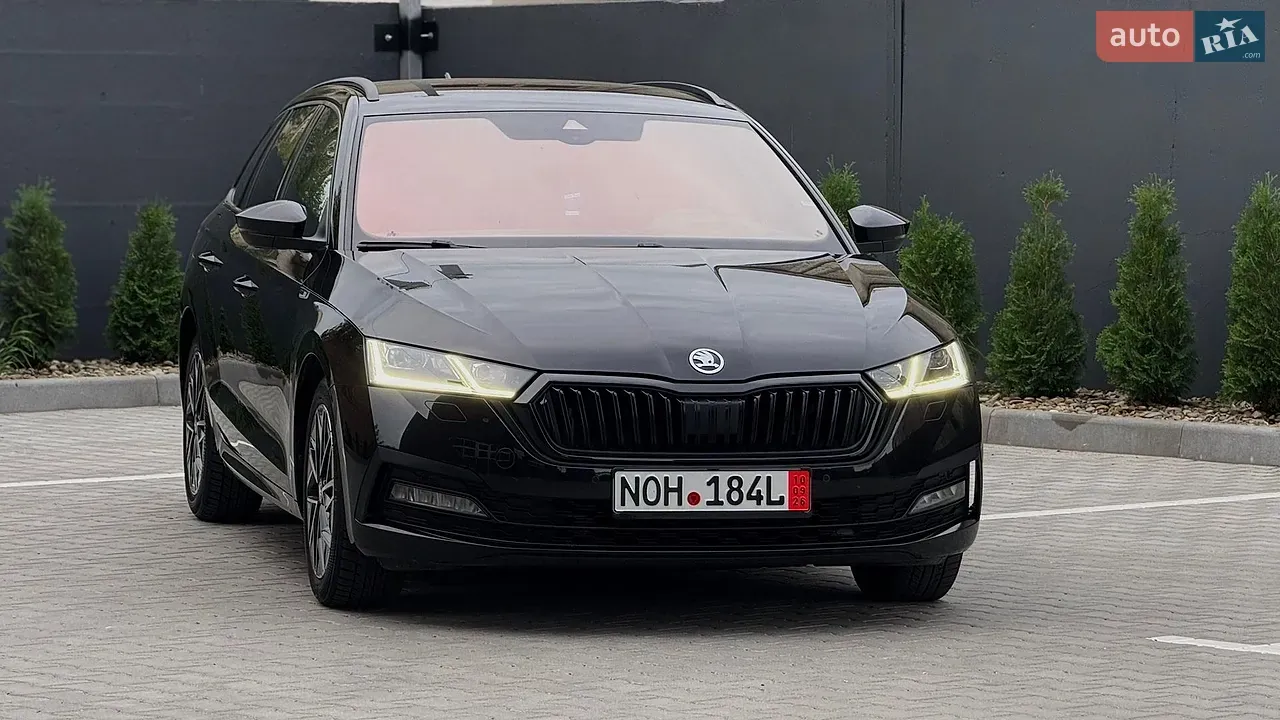 Skoda Octavia 2021 photo 3