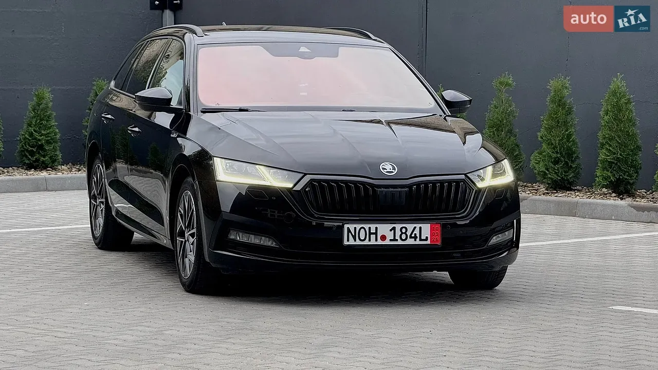 Skoda Octavia 2021 photo 4