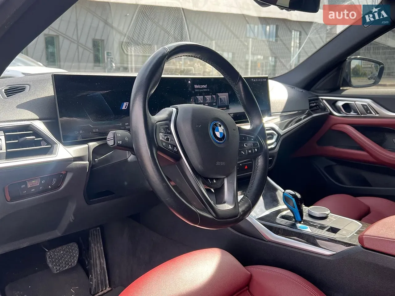 BMW I4 2023 photo 2