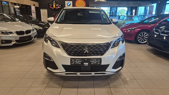 Peugeot 3008 2018 photo 2