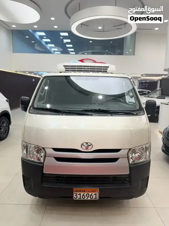 Toyota Hiace 2021 photo 3