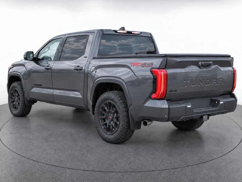 Toyota Tundra 2023 photo 2