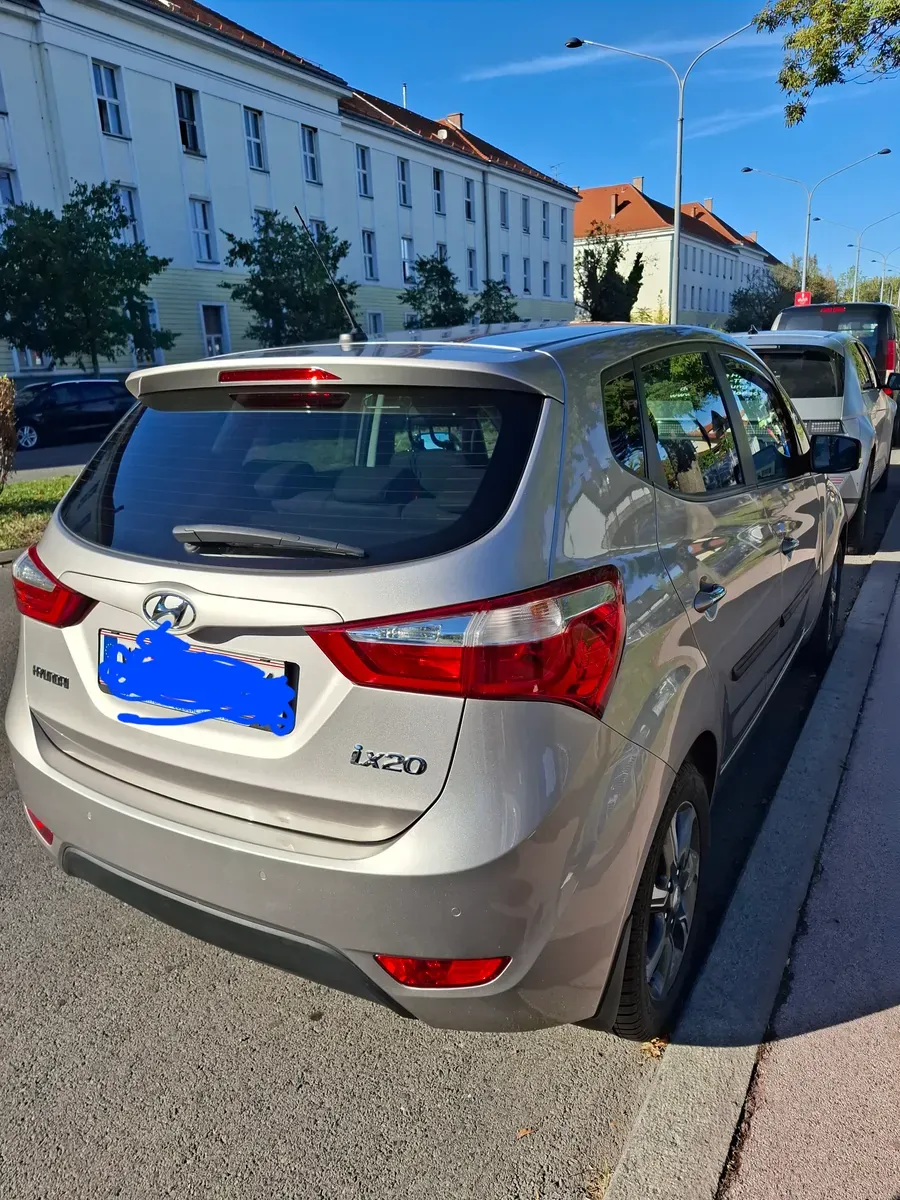 Hyundai Ix20 2018 photo 2
