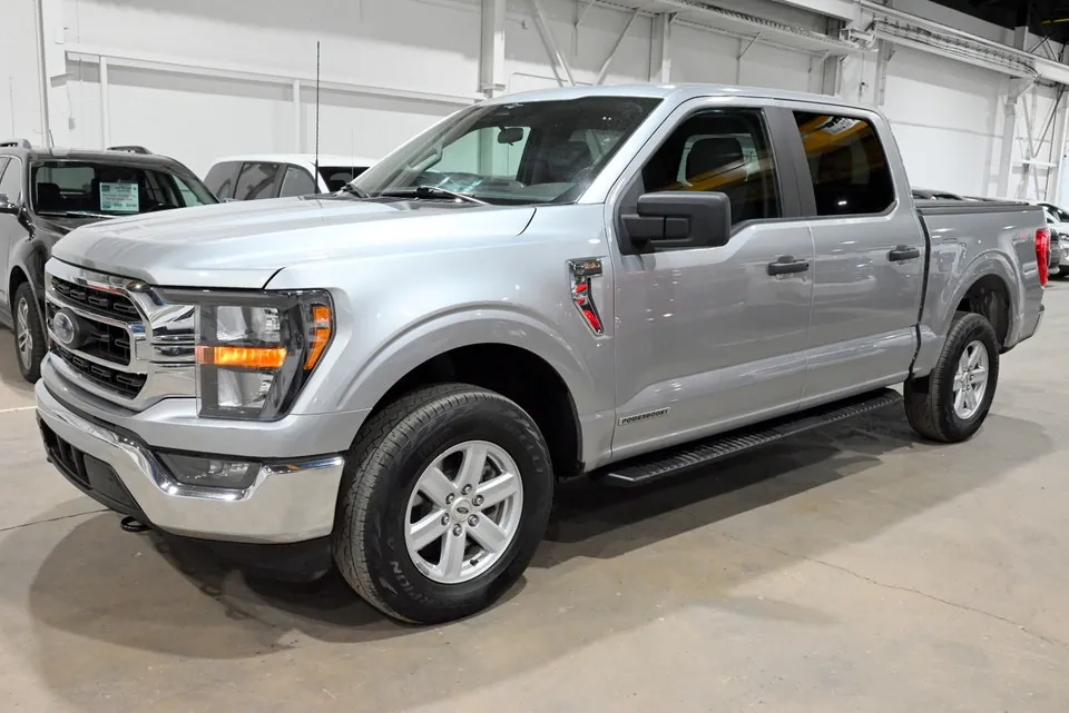 Ford F-150 2023 photo 2