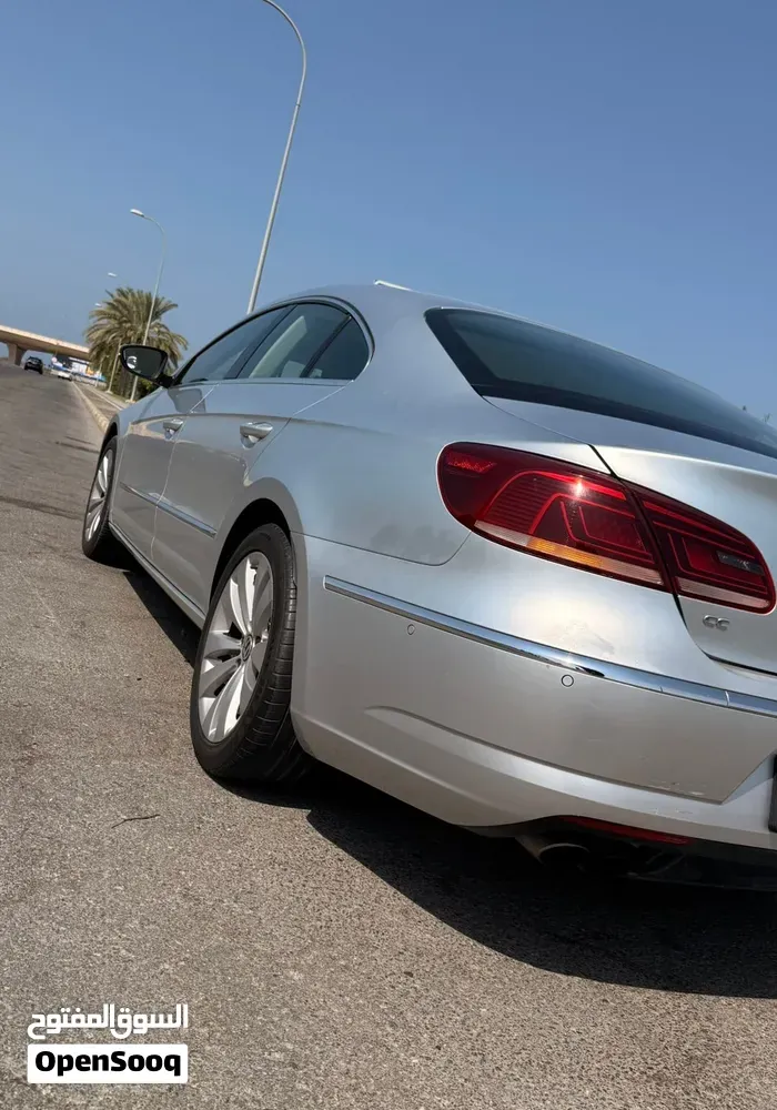 Volkswagen Passat 2013 photo 4